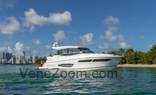 Tekniset tiedot ja arvostelut